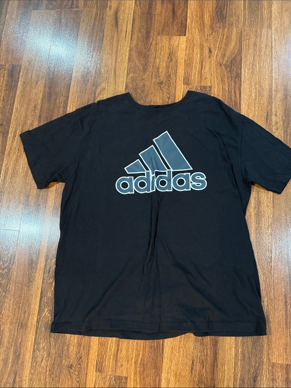 adidas Black Short Sleeve Tee with Contrasting Logo